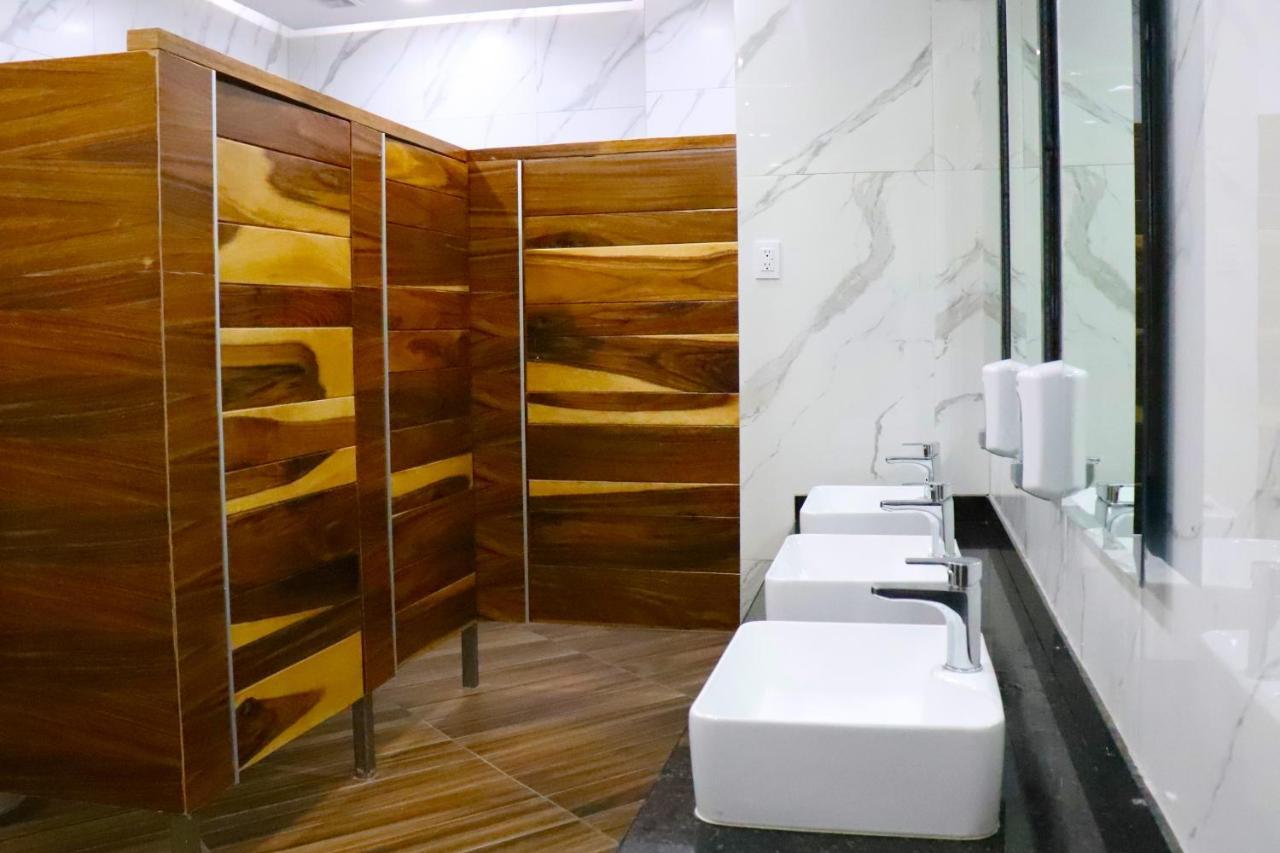 Bugari Aeropuerto Guadalajara Hotel 3*